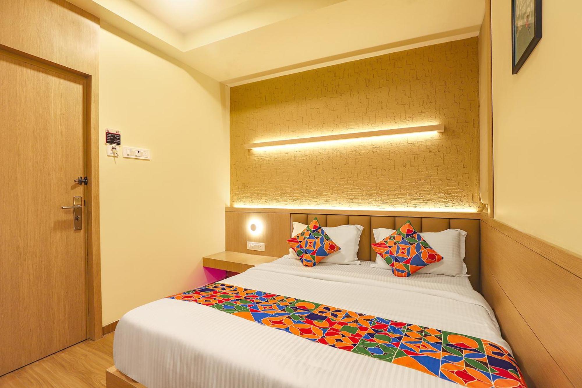 Fabhotel Nestlay Rooms High Court - Nr Parry'S Corner Chennai Extérieur photo